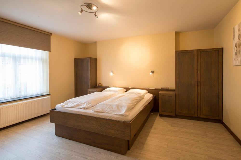 Appart Hotel Au Pied De Vigne Vresse-sur-Semois Bagian luar foto