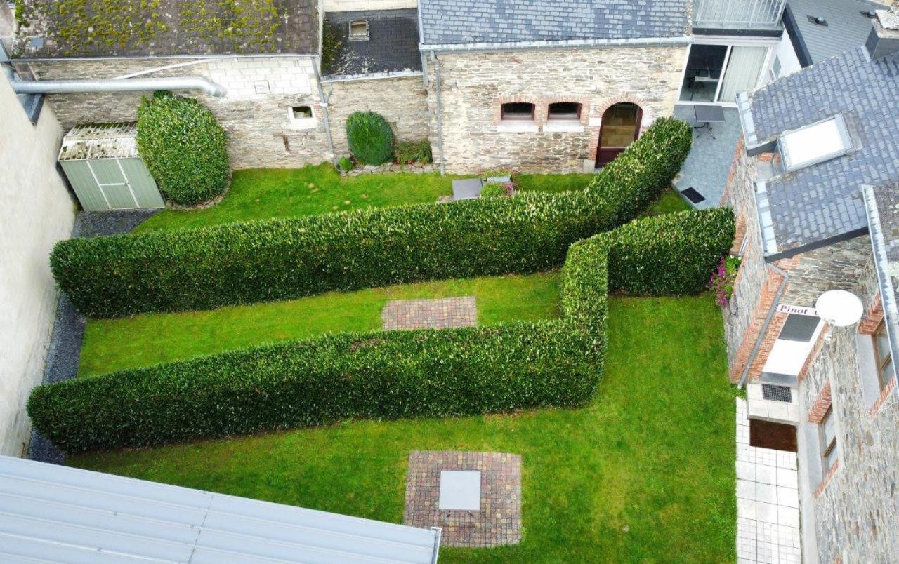Appart Hotel Au Pied De Vigne Vresse-sur-Semois Bagian luar foto
