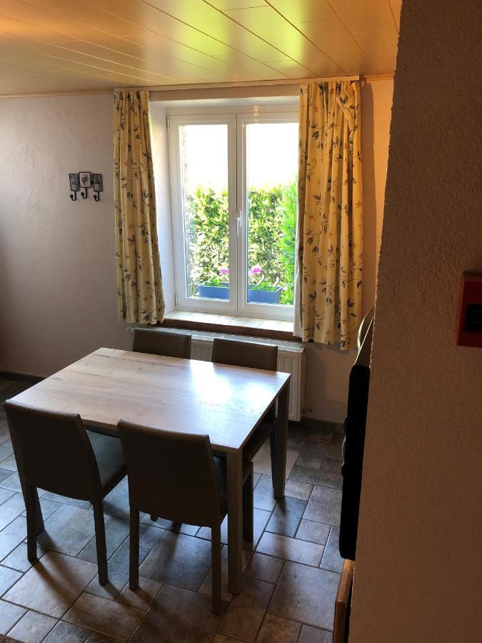 Appart Hotel Au Pied De Vigne Vresse-sur-Semois Bagian luar foto
