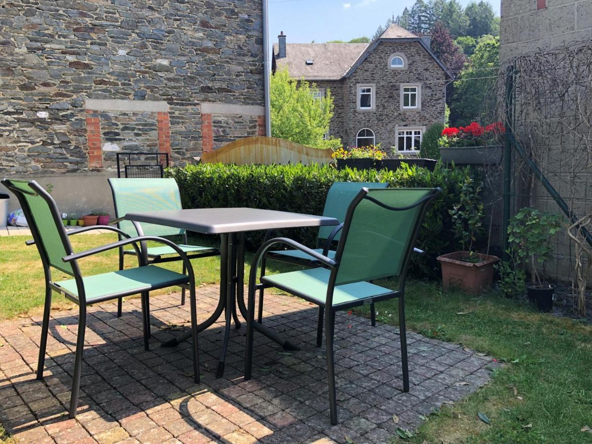 Appart Hotel Au Pied De Vigne Vresse-sur-Semois Bagian luar foto