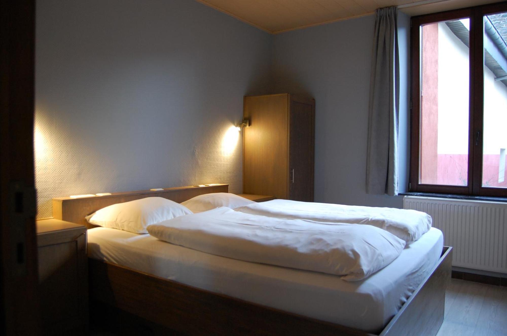 Appart Hotel Au Pied De Vigne Vresse-sur-Semois Bagian luar foto